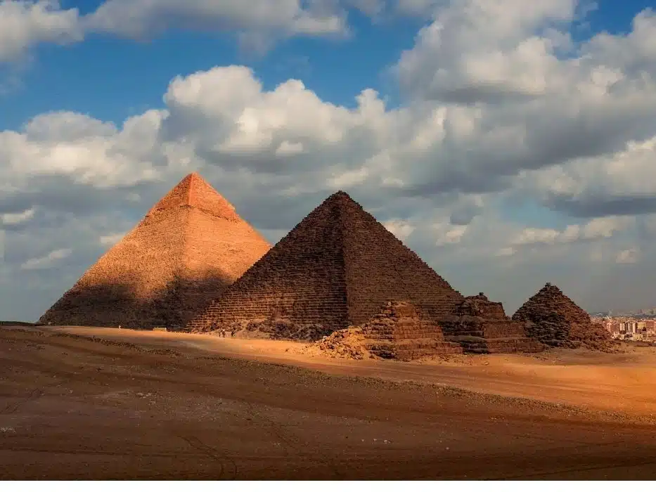 Egypt Adventure 8 Days - Giza pyramids image